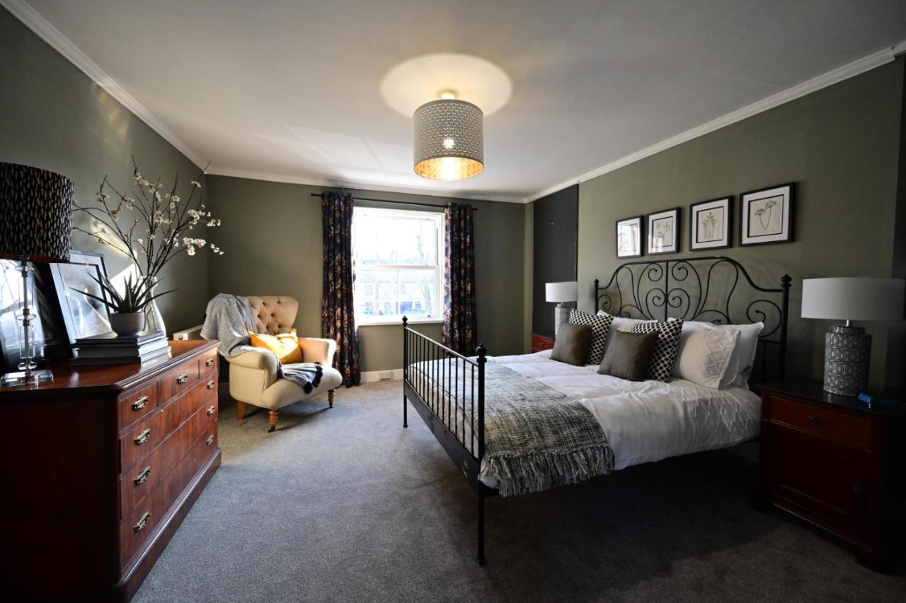 Luxury Accommodation In Durham Centre Экстерьер фото